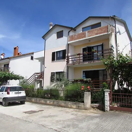 Mirela House With Apartment Umag
