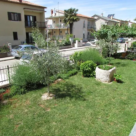 דירה Mirela House With *
